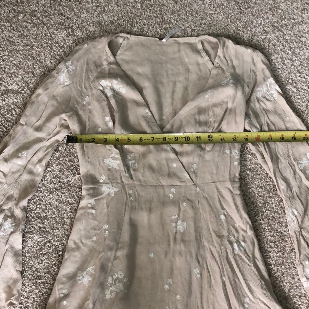 📦 🚚 EVERYTHING MUST GO! Free People Tan Dress | Sz 2 - Picture 6 of 8
